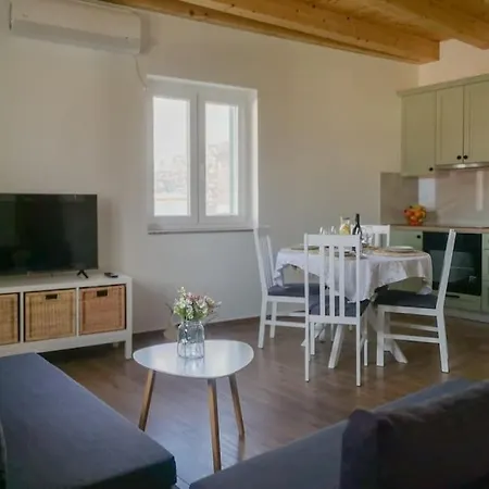 Apartman Belvedere *